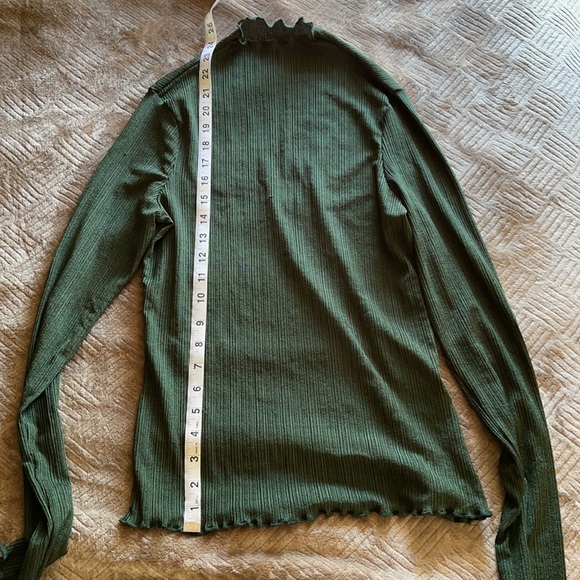 H&M long sleeve shirt - Picture 5 of 6